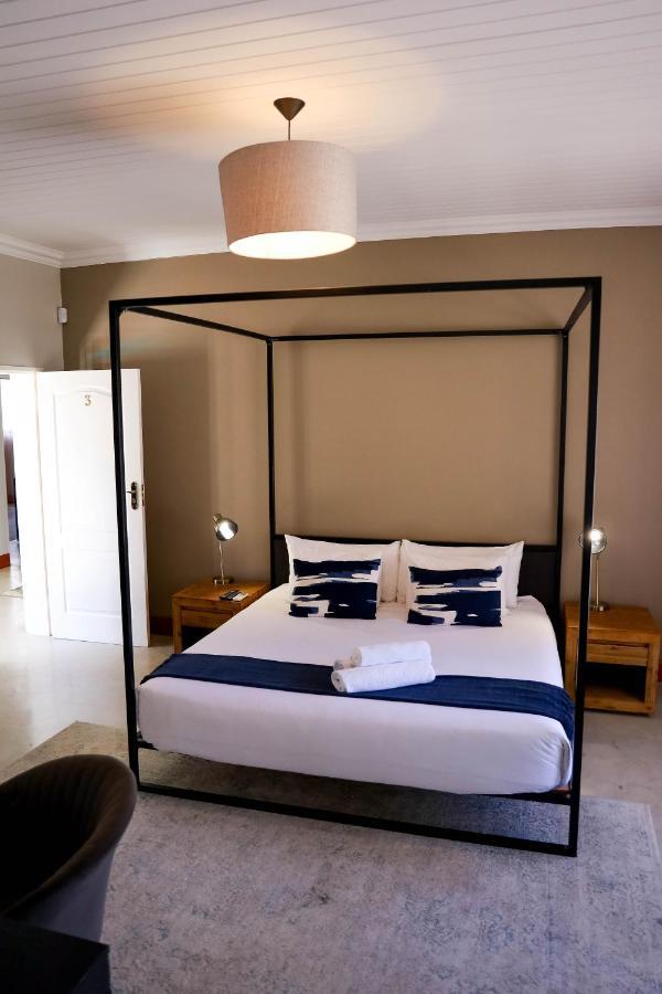 Uitsig Boutique
