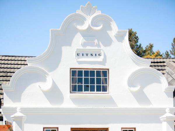 Uitsig Boutique